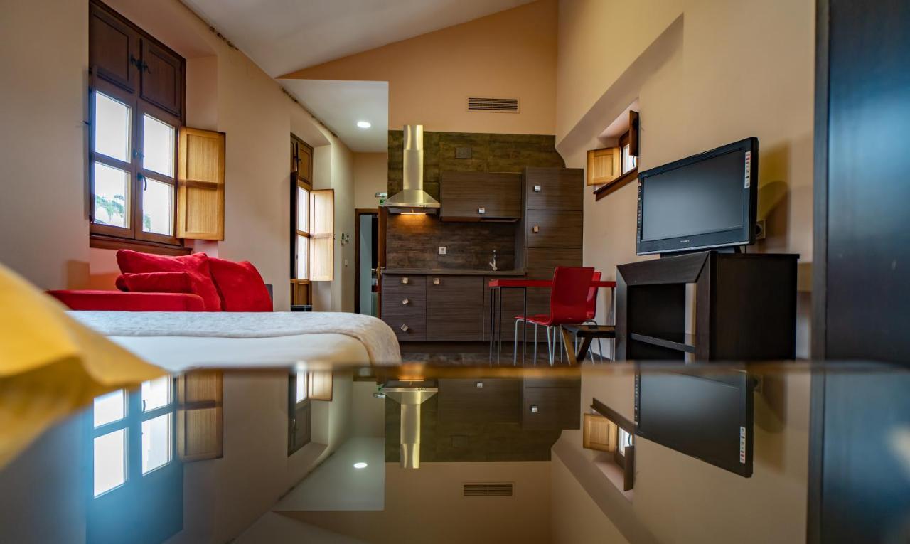 Hotel Alfonso IX (Adults Only) Caces Zewnętrze zdjęcie