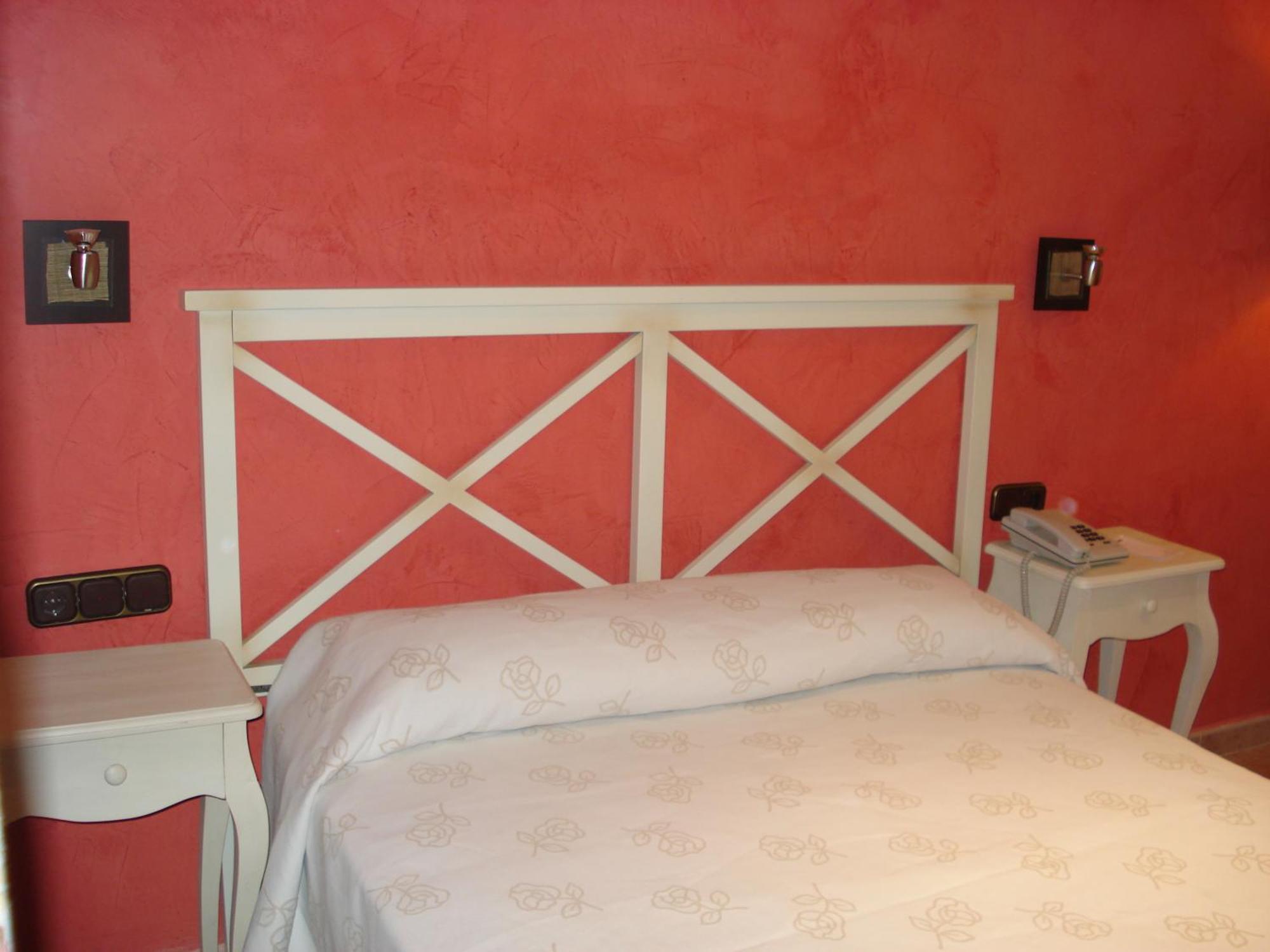 Hotel Alfonso IX (Adults Only) Caces Pokój zdjęcie